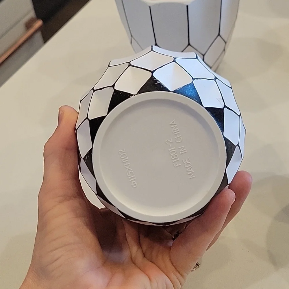 IKEA stylish ceramic